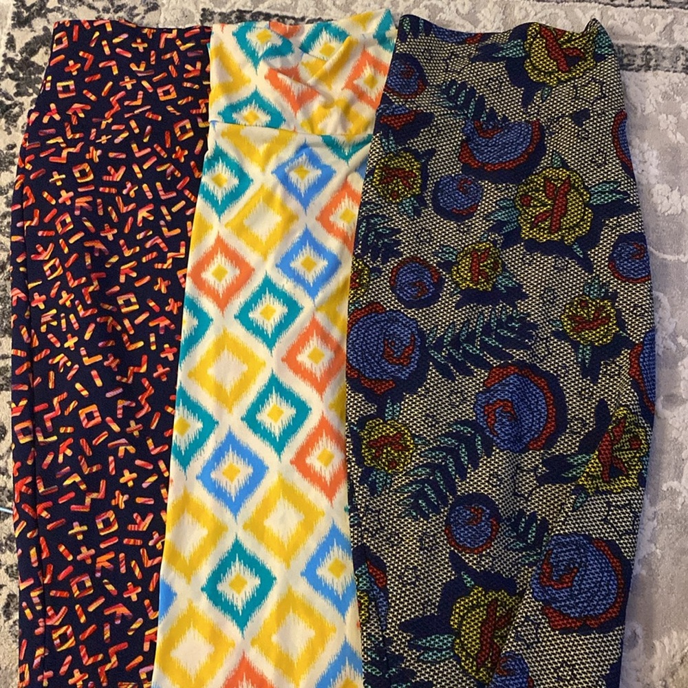 3 LULAROE ladies skirts. All are size  2XL